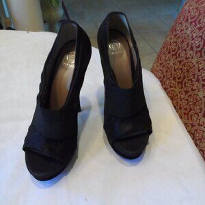 New Gianni Versace Black Suede Platform Heeled Pumps Size IT 40 1/2-US 10.5